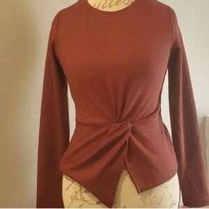 NWT Rachel Roy Long Sleeve Twist Blouse. Sz small
